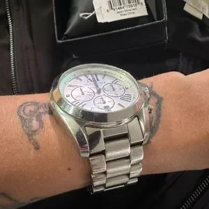 Michael Kors | Accessories | Michael Korsoversize Bradshaw  display picture 1